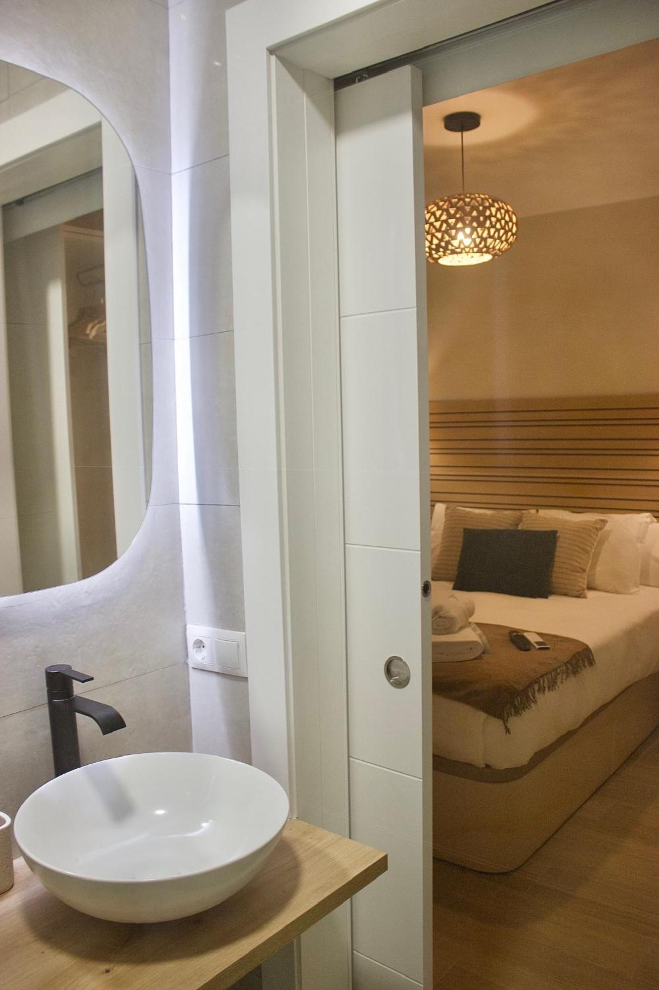 Victoria 75 Luxury Leilighet Málaga Eksteriør bilde