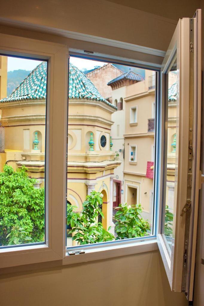 Victoria 75 Luxury Leilighet Málaga Eksteriør bilde